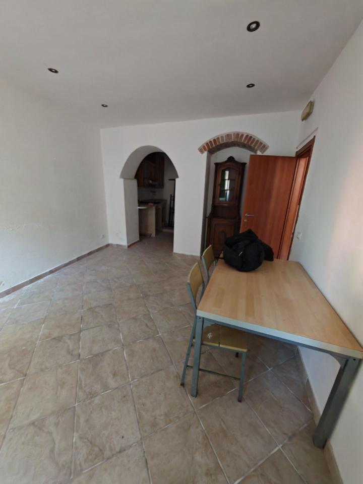 monolocale in affitto a Carrara in zona Bedizzano