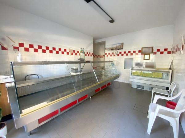 Negozio in Via Marecchiese, Rimini, {3} - Foto 1