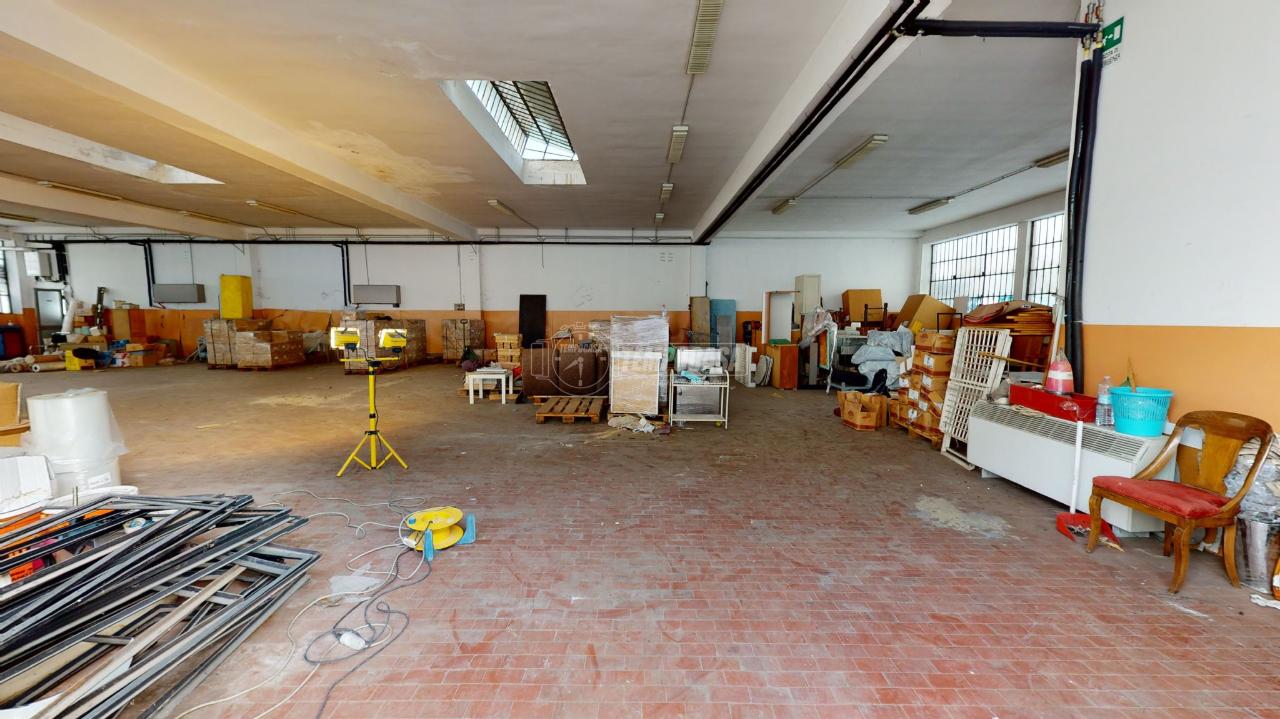 Magazzino in Via Enrico De Nicola 1, Beinasco - Foto 1