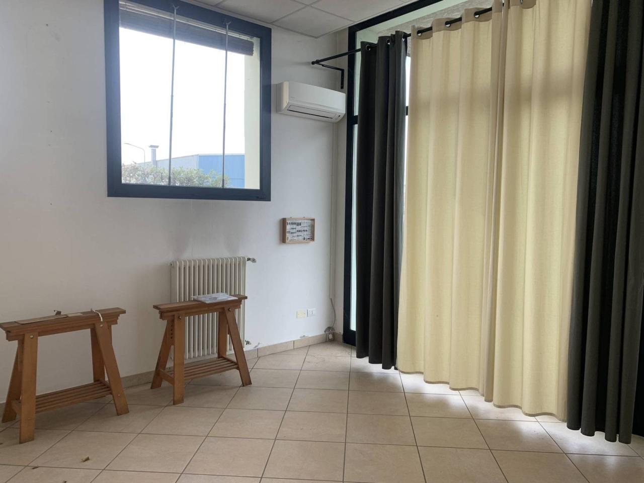 Ufficio condiviso in affitto a Bagnara Di Romagna