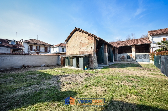 Landhaus in Via Principe di Carignano, Carignano - Foto 1