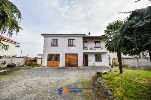 Villa in Via Silvio Pellico 111, Carignano - Foto 1