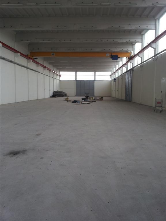 Capannone in Asi - Zona Industriale, Foggia, {3} - Foto 2