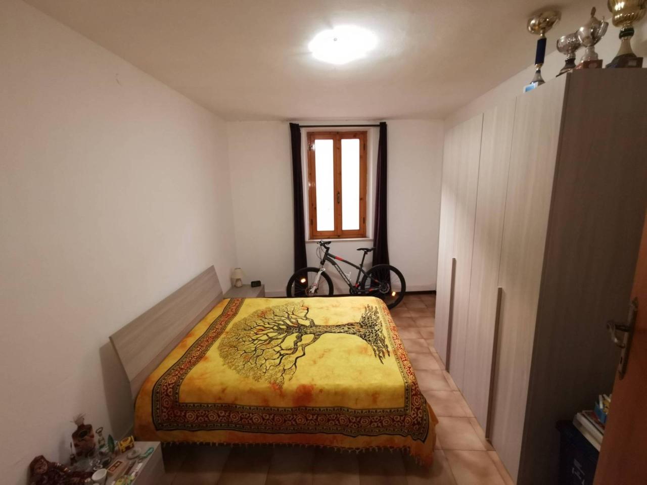 Palazzina commerciale in Piazza Giuseppe Garibaldi, Castelfranco Di Sotto, {3} - Foto 1