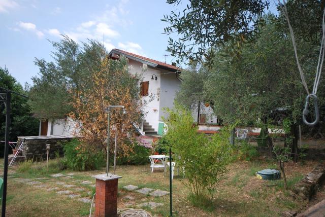 Terraced house in Via Caprignano, Castelnuovo Magra - Photo 1