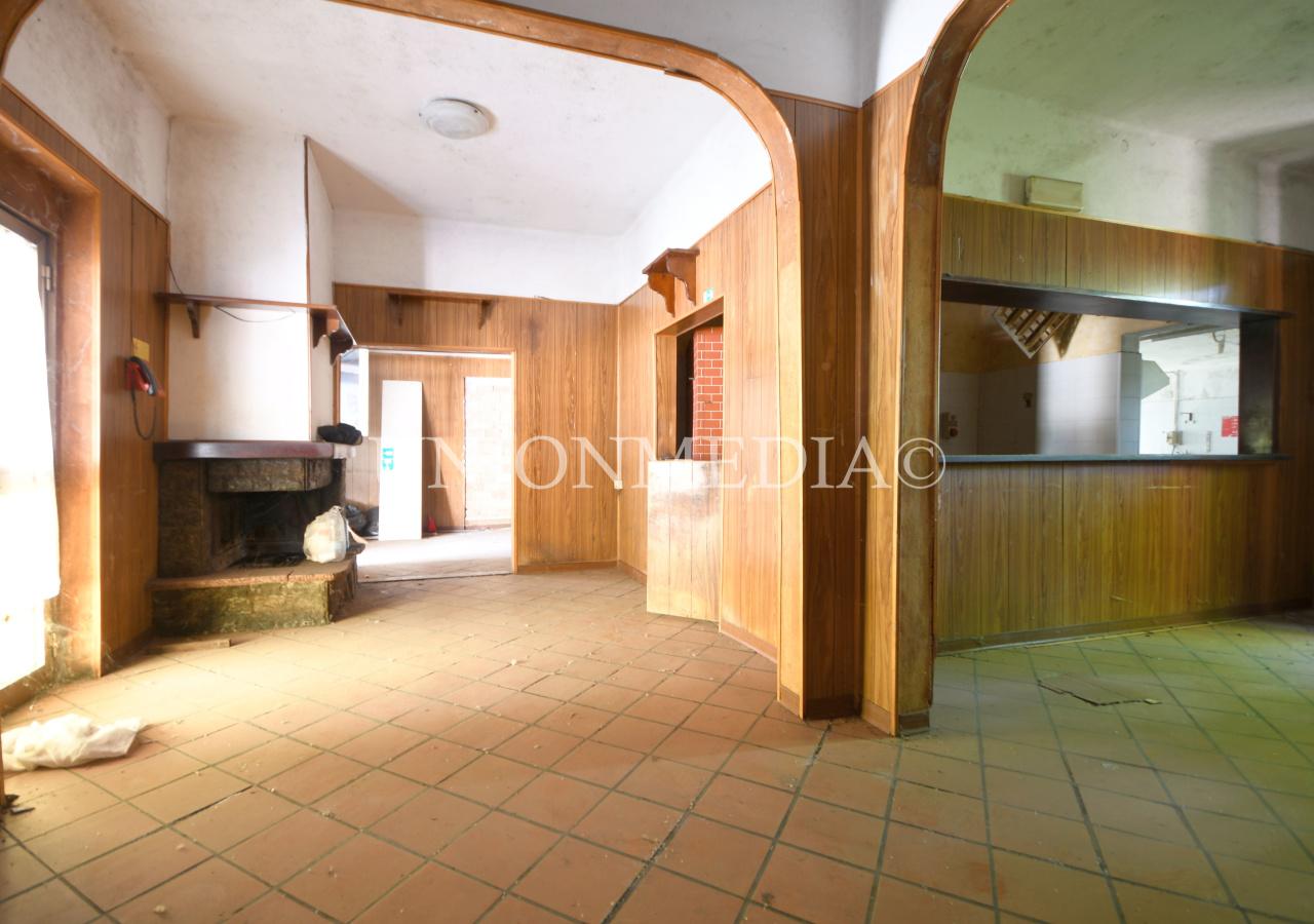 Palazzina commerciale in Via Provinciale, Lerici, {3} - Foto 2