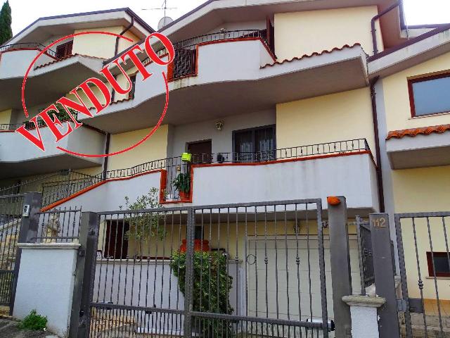 Villa a schiera in {3}, Strada Colle Renazzo - Foto 1