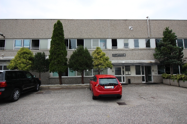 Industrial shed in Via Carlo Juker, Legnano - Photo 1