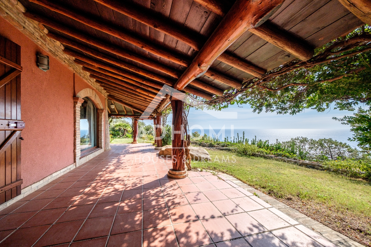 Villa bifamiliare in vendita a Maracalagonis