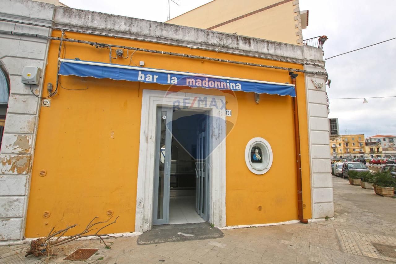 Negozio in Viale Luigi Cadorna 131, Siracusa - Foto 1