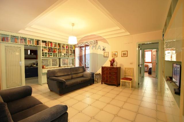 4-room flat, Siracusa - Photo 1