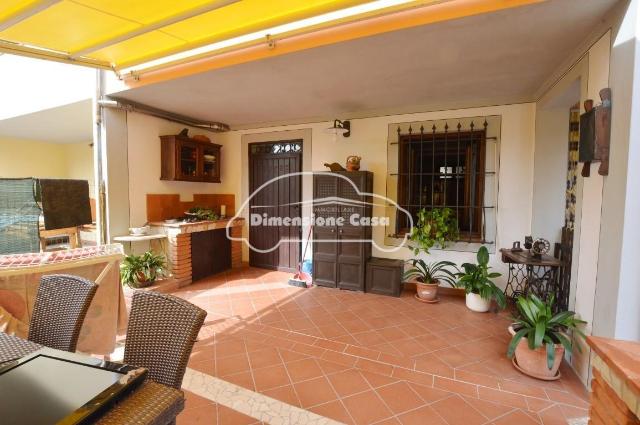 Two-family villa in di Arliano, Lucca - Photo 1