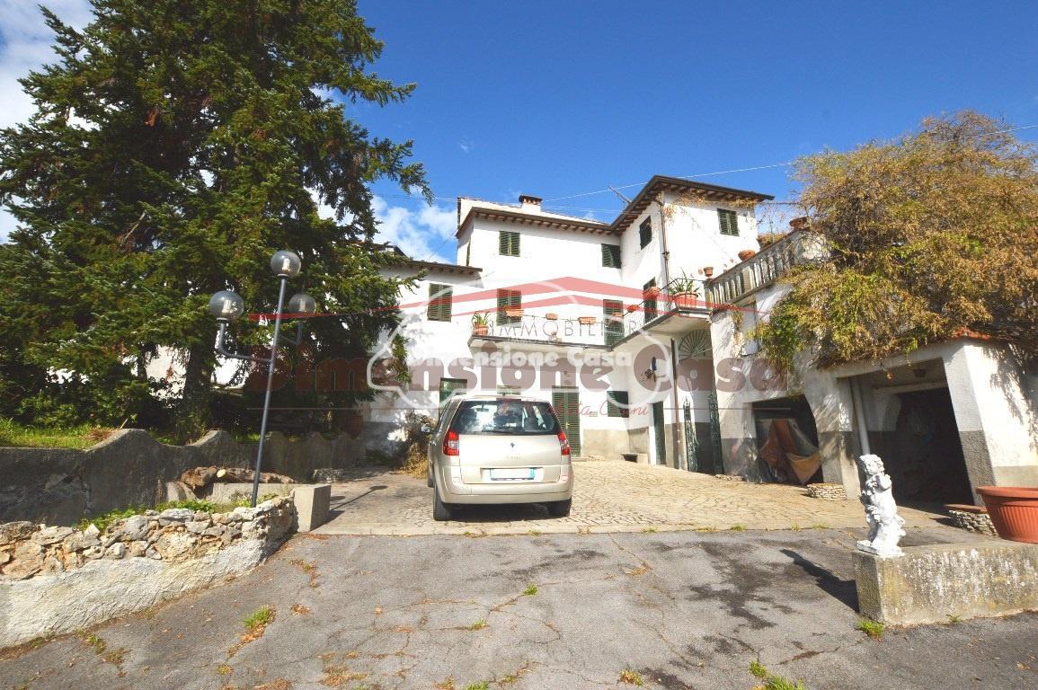 casa indipendente in vendita a Capannori