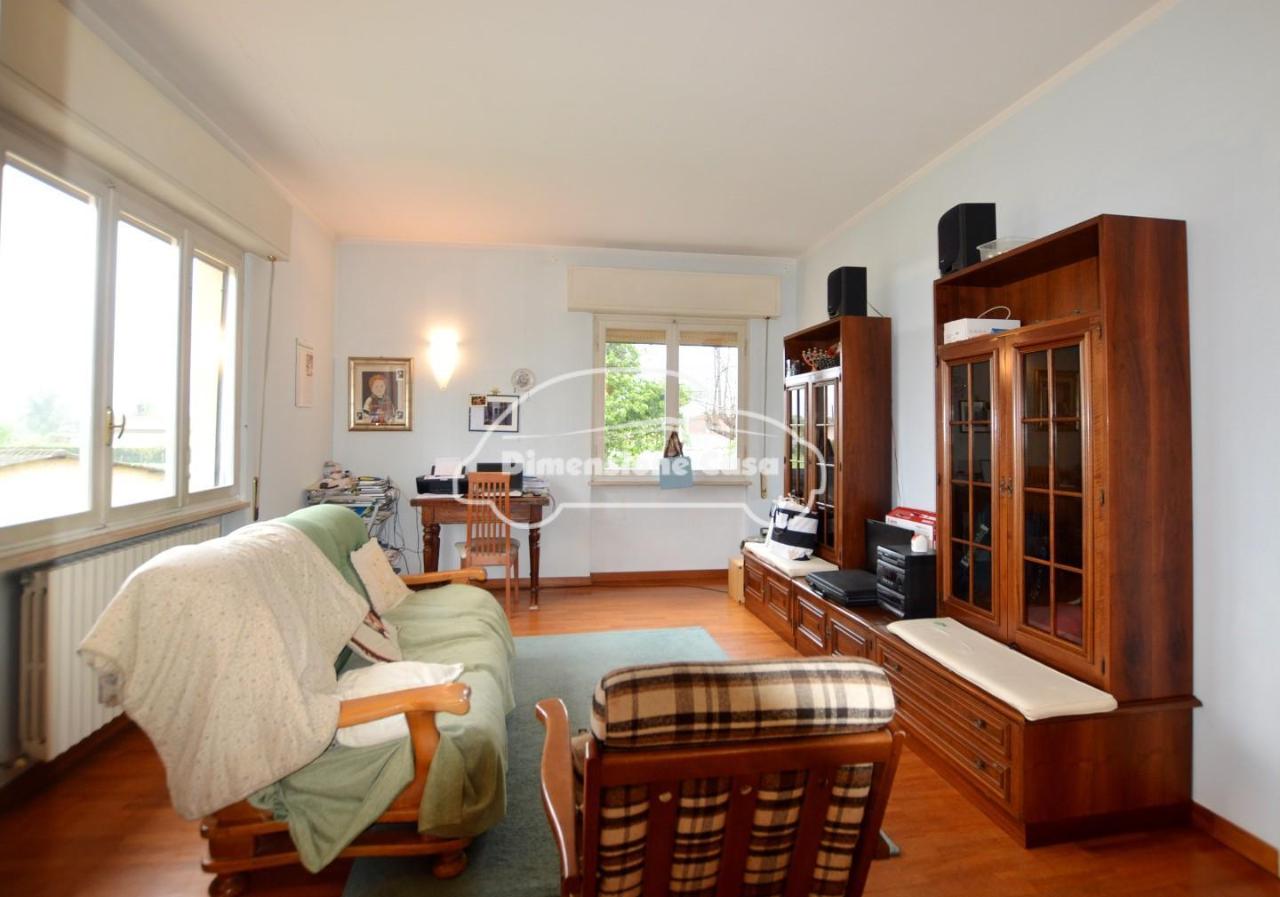 casa indipendente in vendita a Capannori in zona Lunata