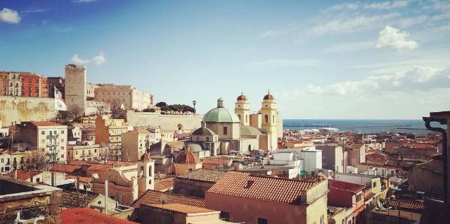 Penthouse in Via Giovanni Siotto Pintor, Cagliari - Photo 1