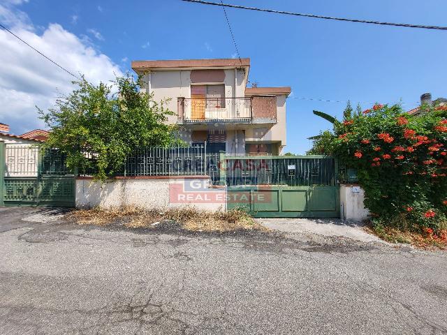 Villa in {3}, Traversa II di Viale delle Provincie 4 - Foto 1