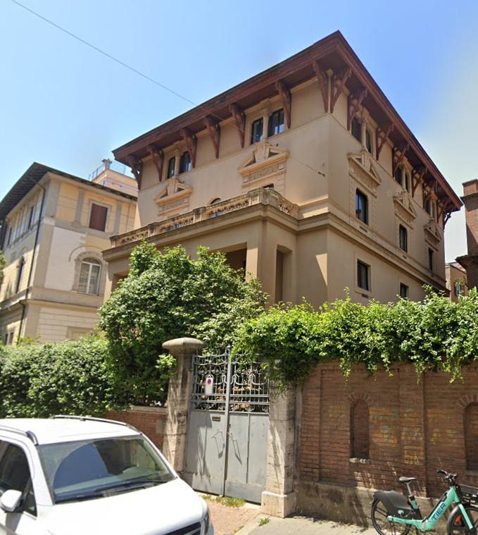 Palazzina uffici in affitto a Roma
