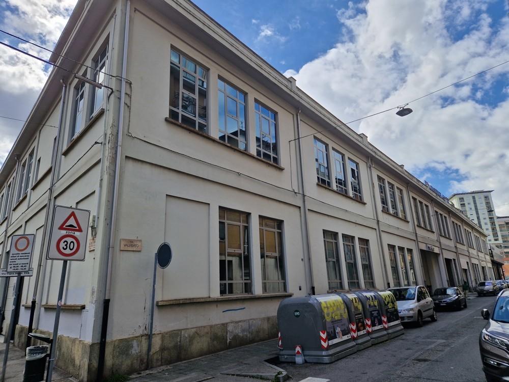 Palazzina uffici in Via Banfo 43, Torino, {3} - Foto 2
