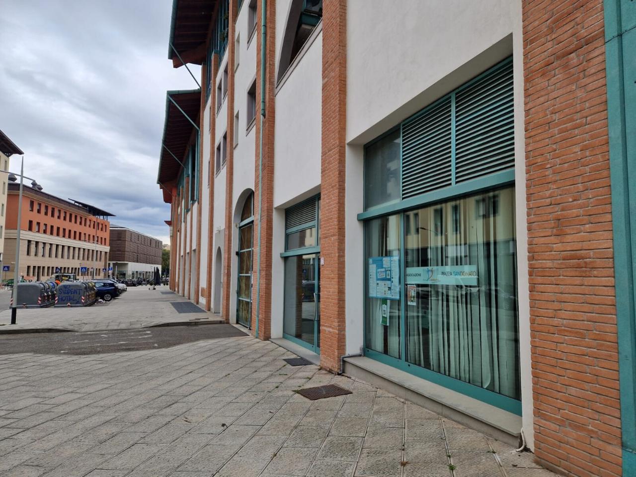 Locale commerciale in Via del Fiorino 17, Firenze, {3} - Foto 2