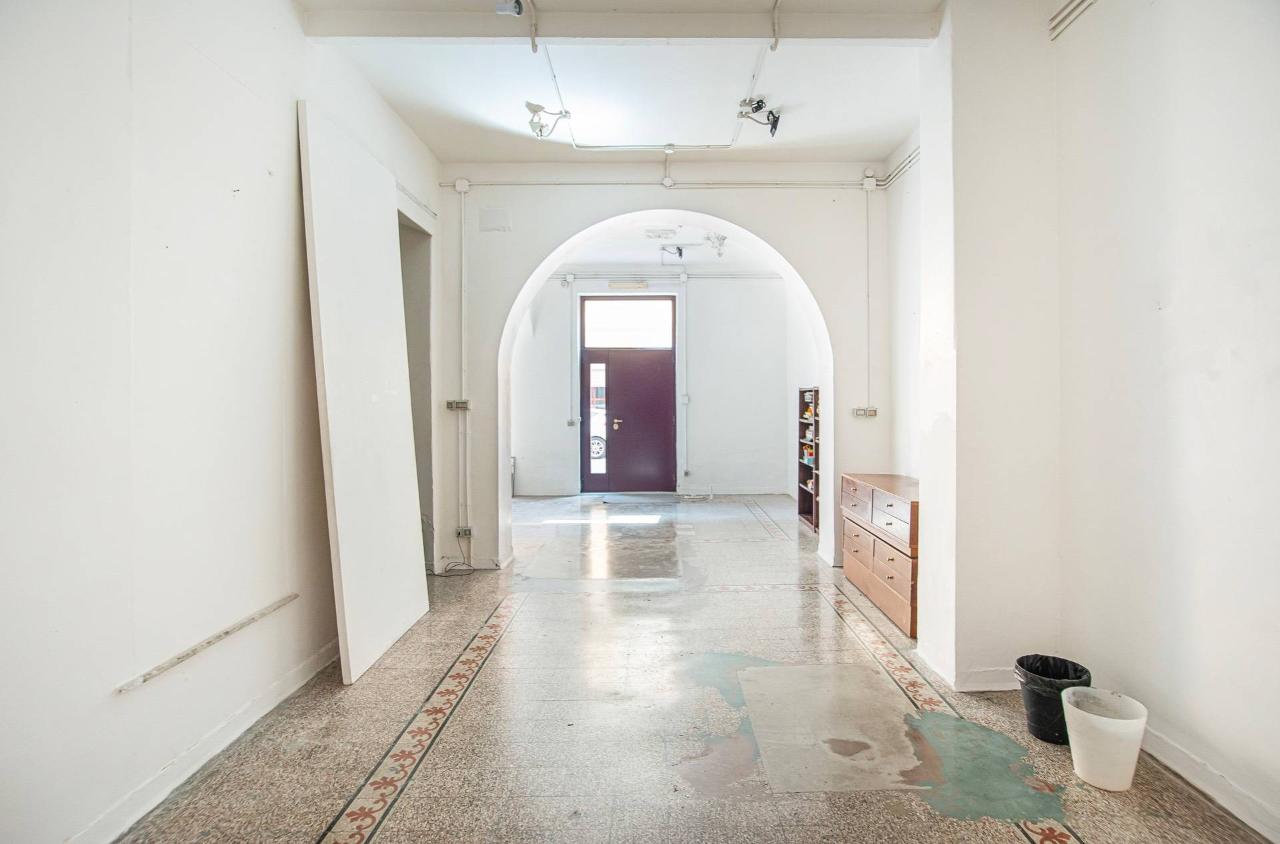 Negozio in Via Gabrio Serbelloni 122, Roma, {3} - Foto 2