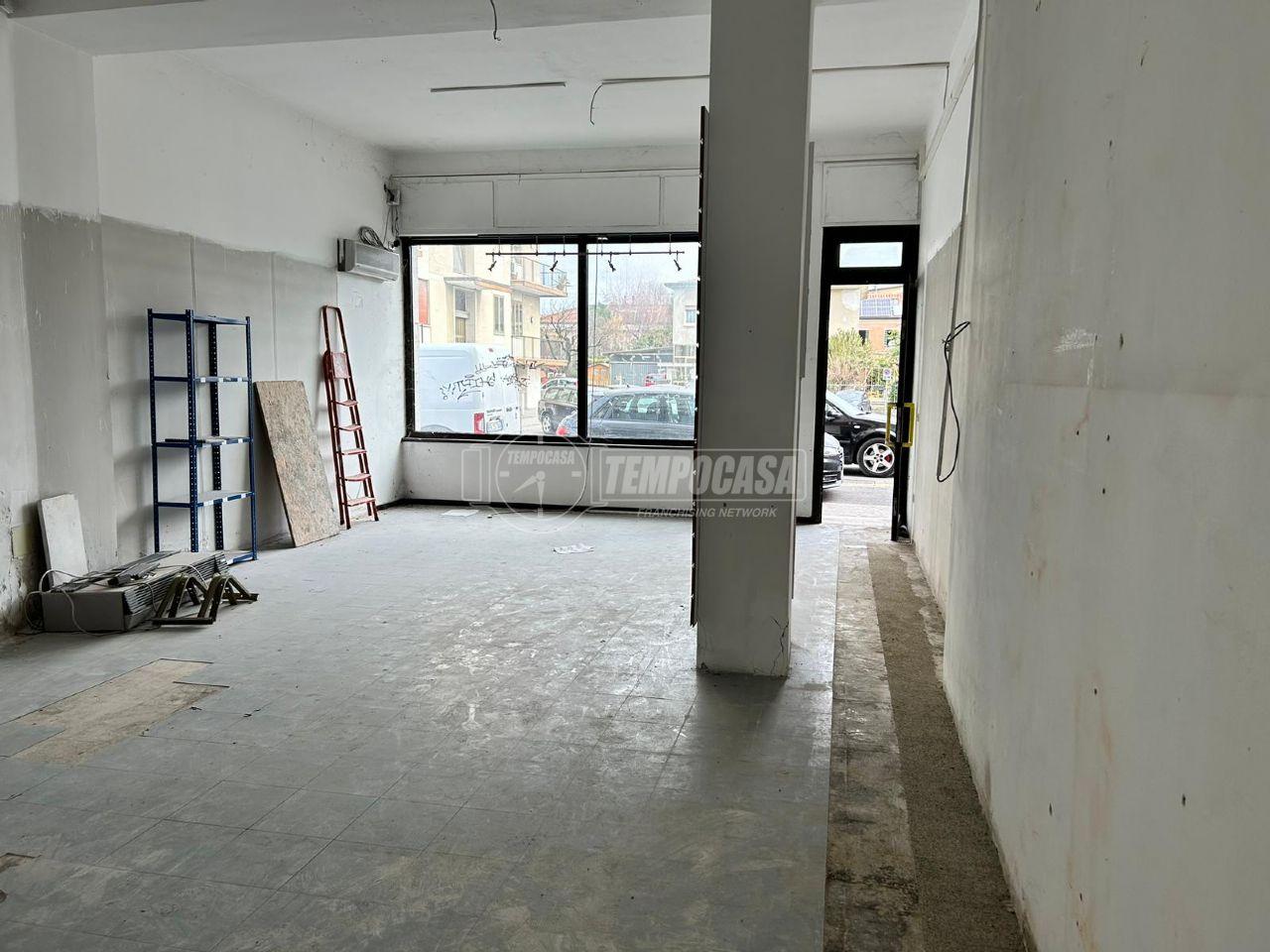 Negozio in Via Sant'Antonino 56, Treviso - Foto 1
