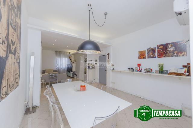 4-room flat in Via Giuseppe Manfredi 23, Piacenza - Photo 1