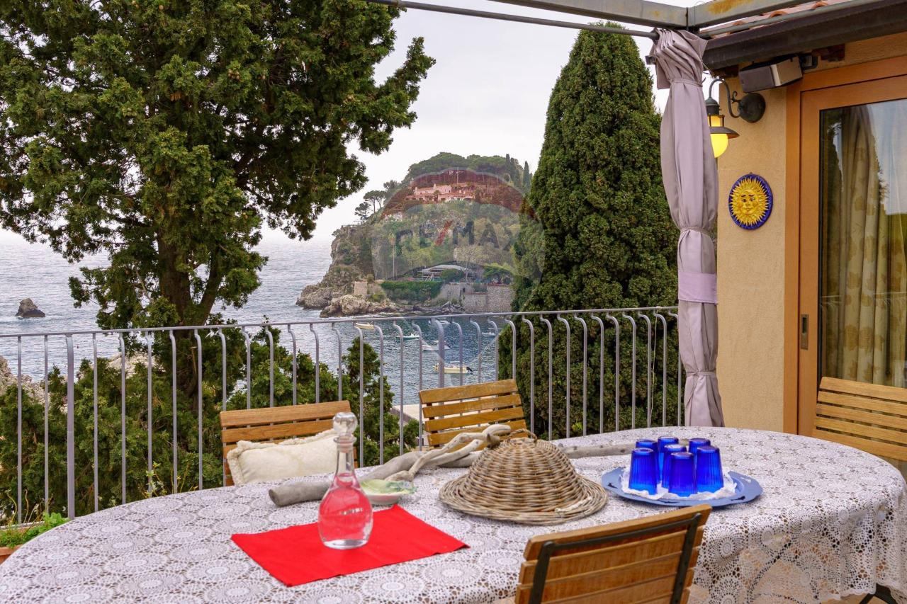 Villa in vendita a Taormina