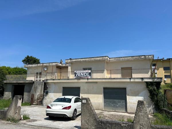 Villa in vendita a Pignataro Interamna