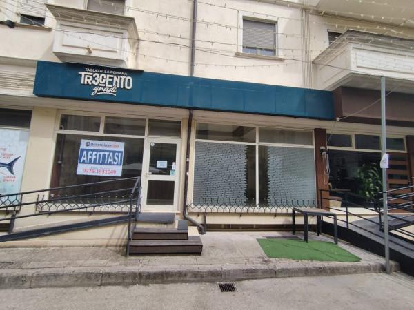 Negozio in Via P. Falese, Cassino, {3} - Foto 1