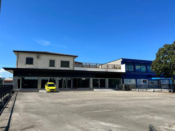 Negozio in Via Casilina Nord 85, Cassino, {3} - Foto 1