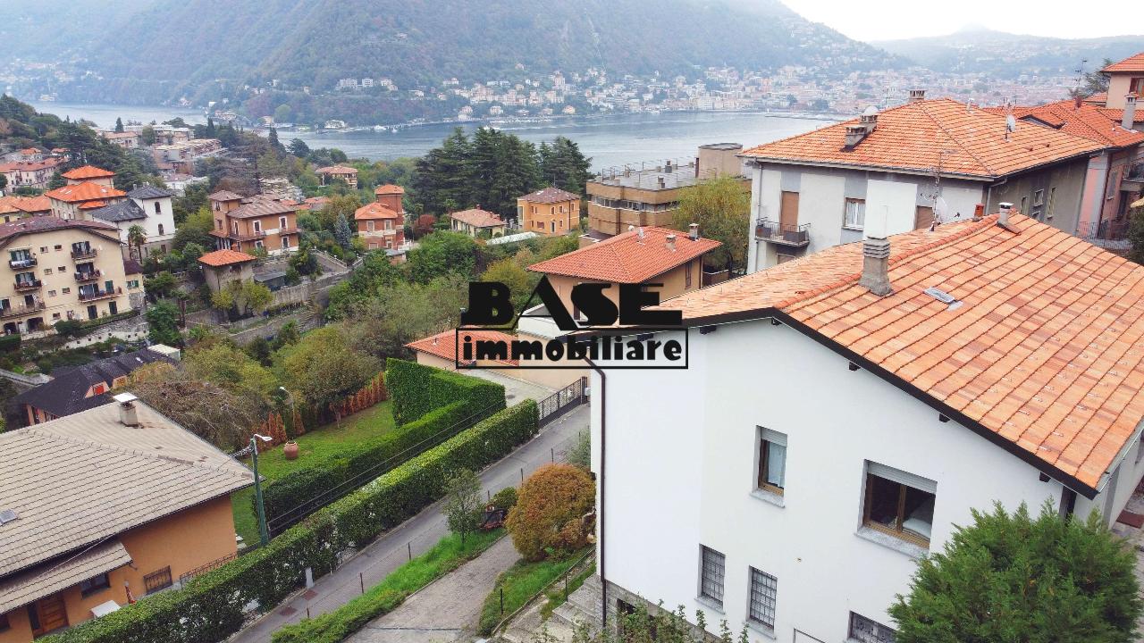 Villa unifamiliare in vendita a Como