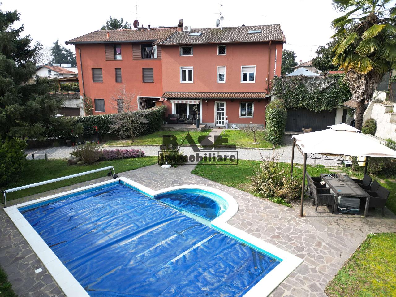 Villa unifamiliare in vendita a Cassina Rizzardi