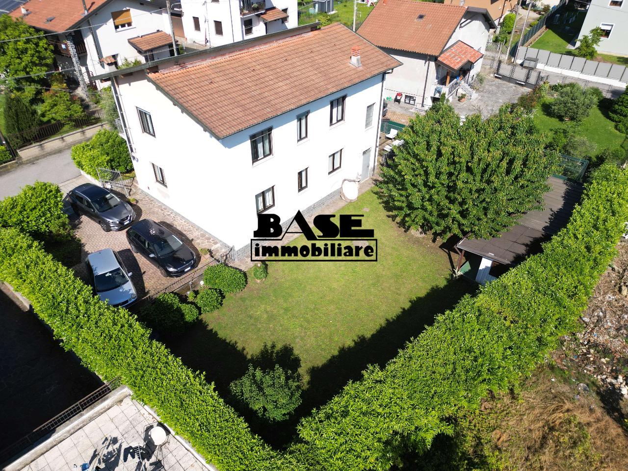 Villa unifamiliare in vendita a Bulgarograsso