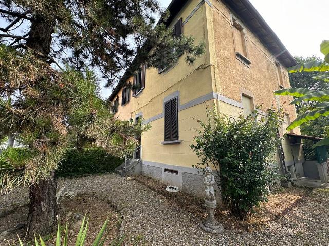 Detached house in Via Arturo Martinelli 46, Cesano Maderno - Photo 1