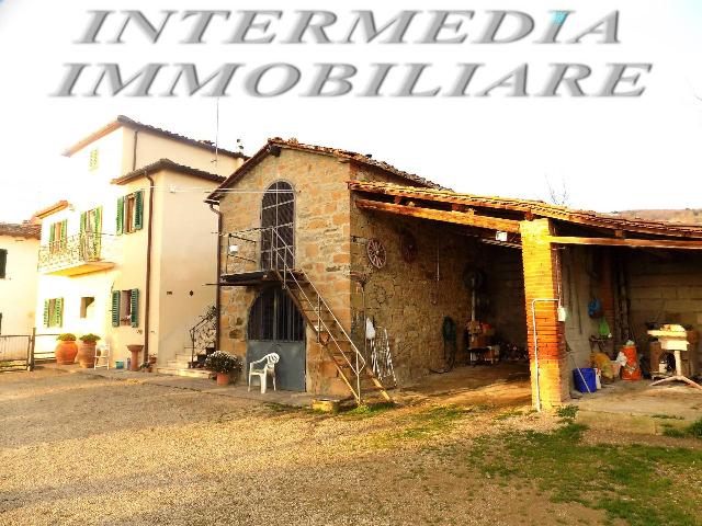 Country house or cottage in Via Setteponti, Loro Ciuffenna - Photo 1