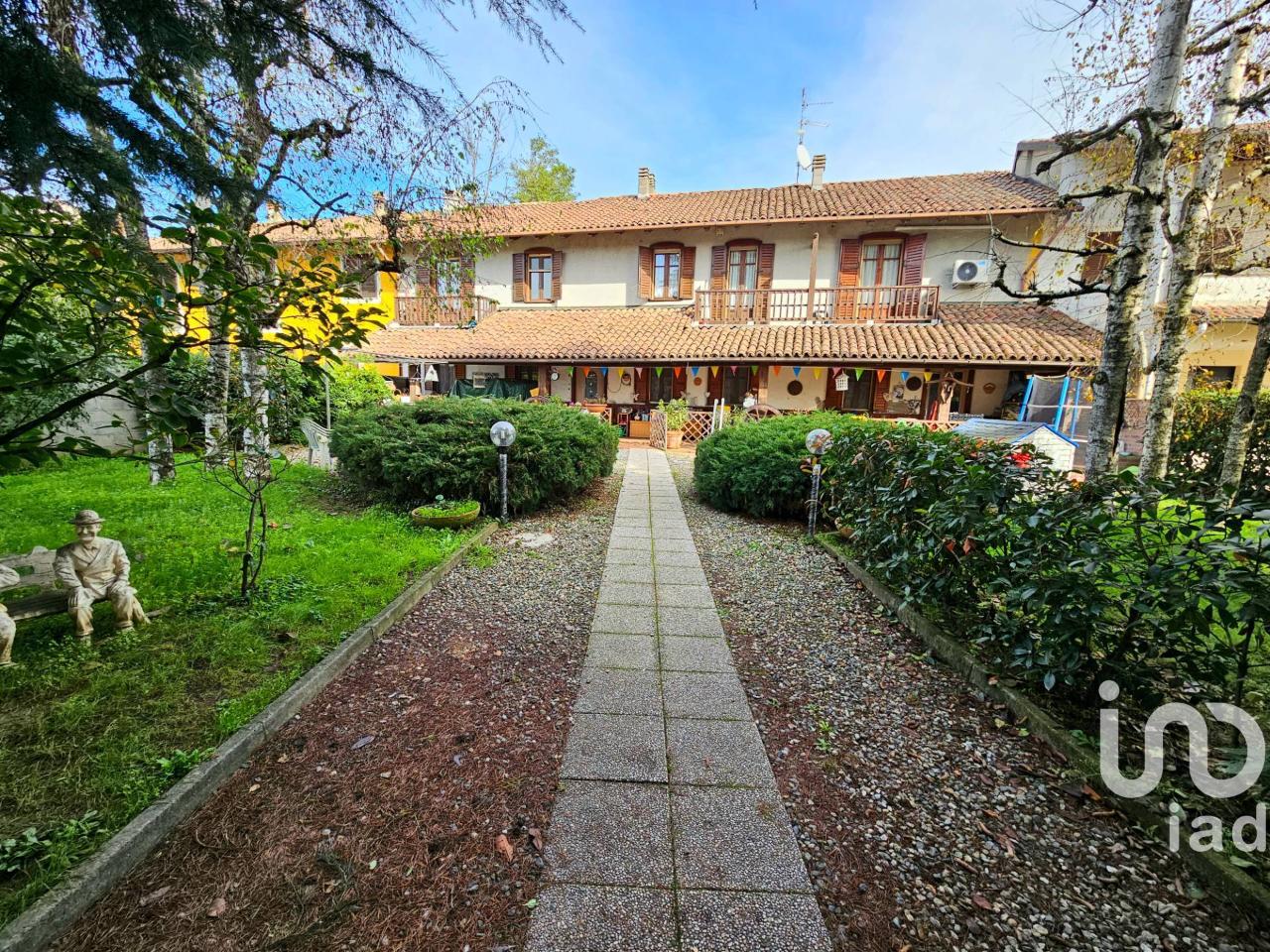 Villa in vendita a Motta De' Conti