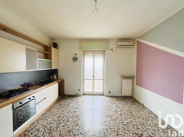 Vierzimmerwohnung in Strada Alessandria 53, Casale Monferrato - Foto 1