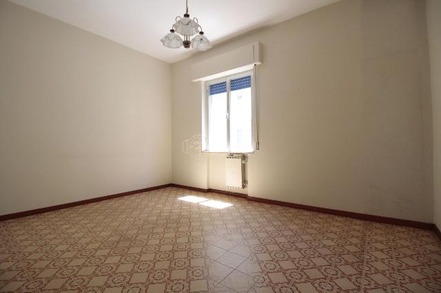 2-room flat in {3}, - Photo 1