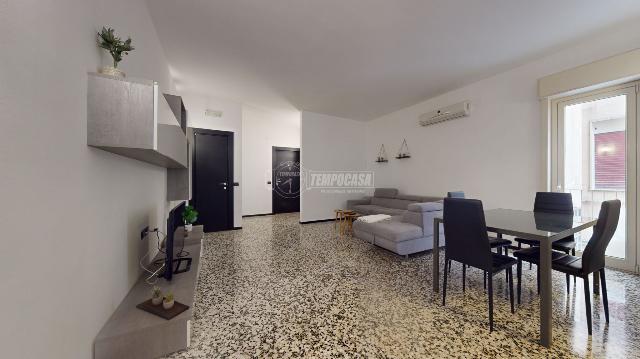 3-room flat in Via Palmiro Togliatti, Monopoli - Photo 1