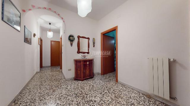 4-room flat, Monopoli - Photo 1