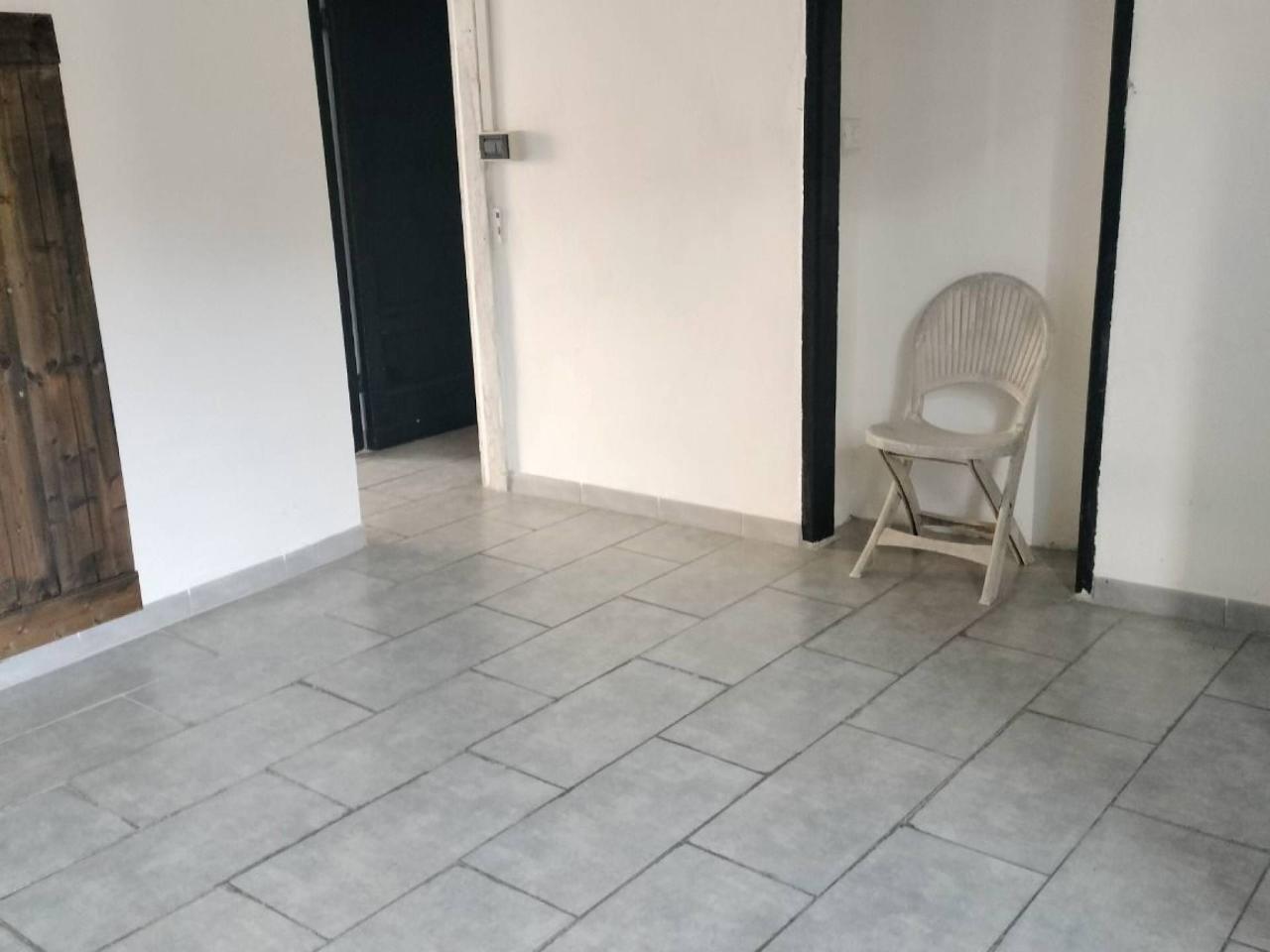 Negozio in Via Struppa 37/R, Genova, {3} - Foto 1