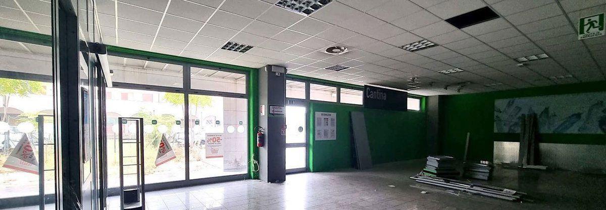 Capannone in Via di Vittorio  13, Podenzano, {3} - Foto 1