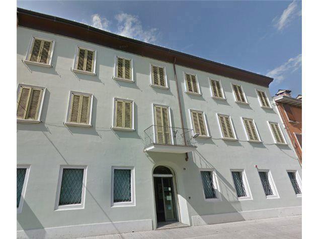 Esercizio commerciale in Corso Roma 39, Fabbrico, {3} - Foto 1