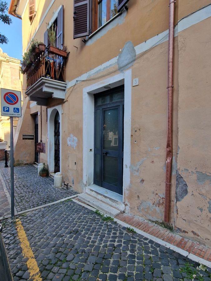 Negozio in Largo Pincetto  3, Monterotondo, {3} - Foto 2