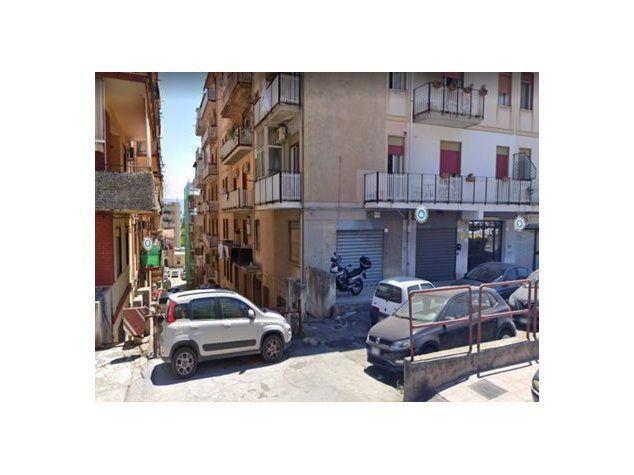 Magazzino in Strada Statale  114 Snc, Messina, {3} - Foto 1