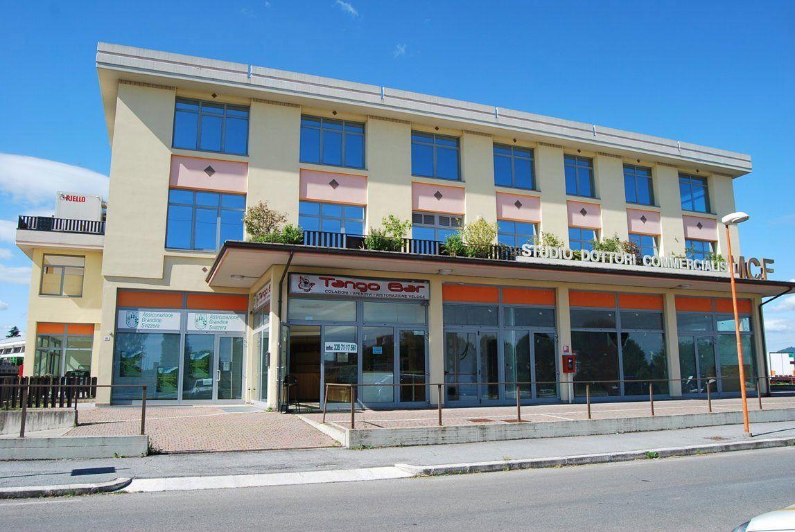 Negozio in Via Corfu'  40, Cesena, {3} - Foto 1