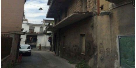 Magazzino in Via Tirone 5, Somma Vesuviana, {3} - Foto 2