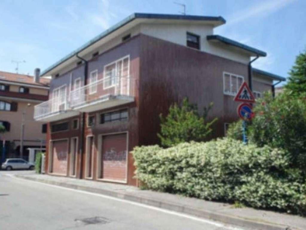 Magazzino in Via Lombardia 14, Segrate, {3} - Foto 1