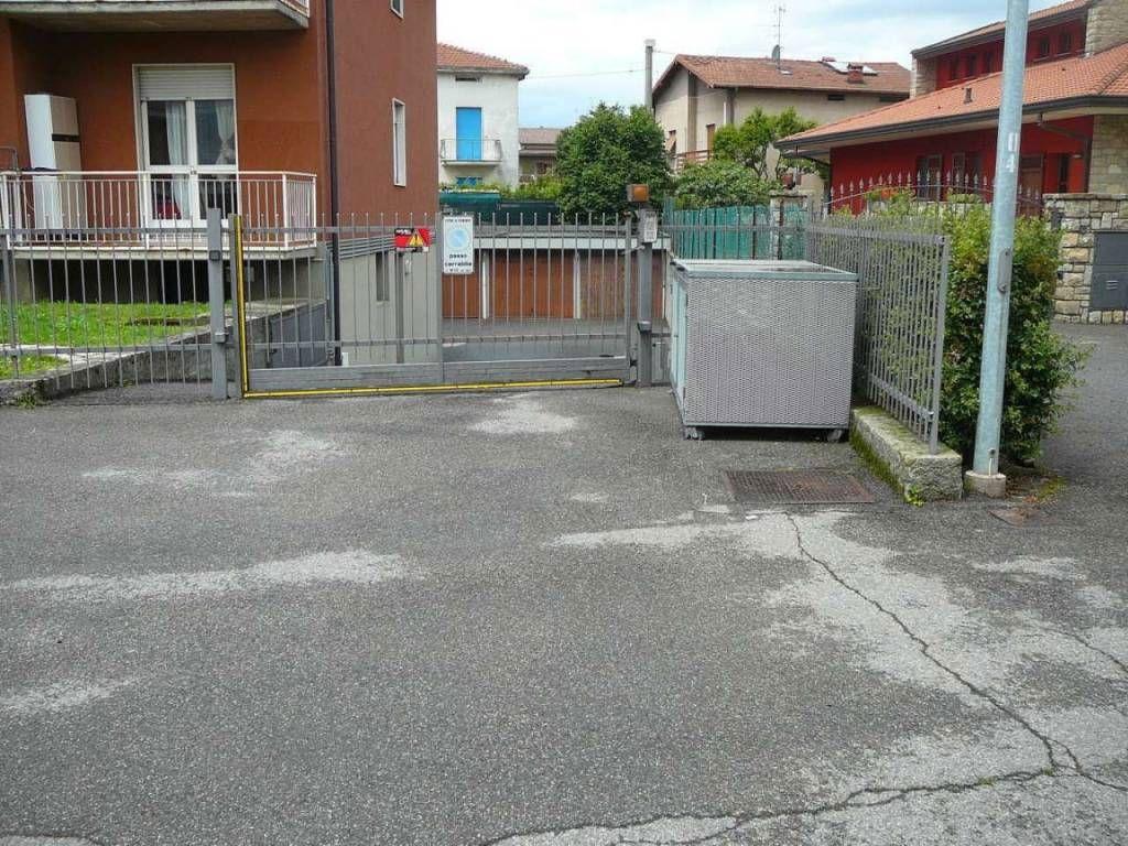 Magazzino in Via Brusaporto 54/E, Seriate, {3} - Foto 2