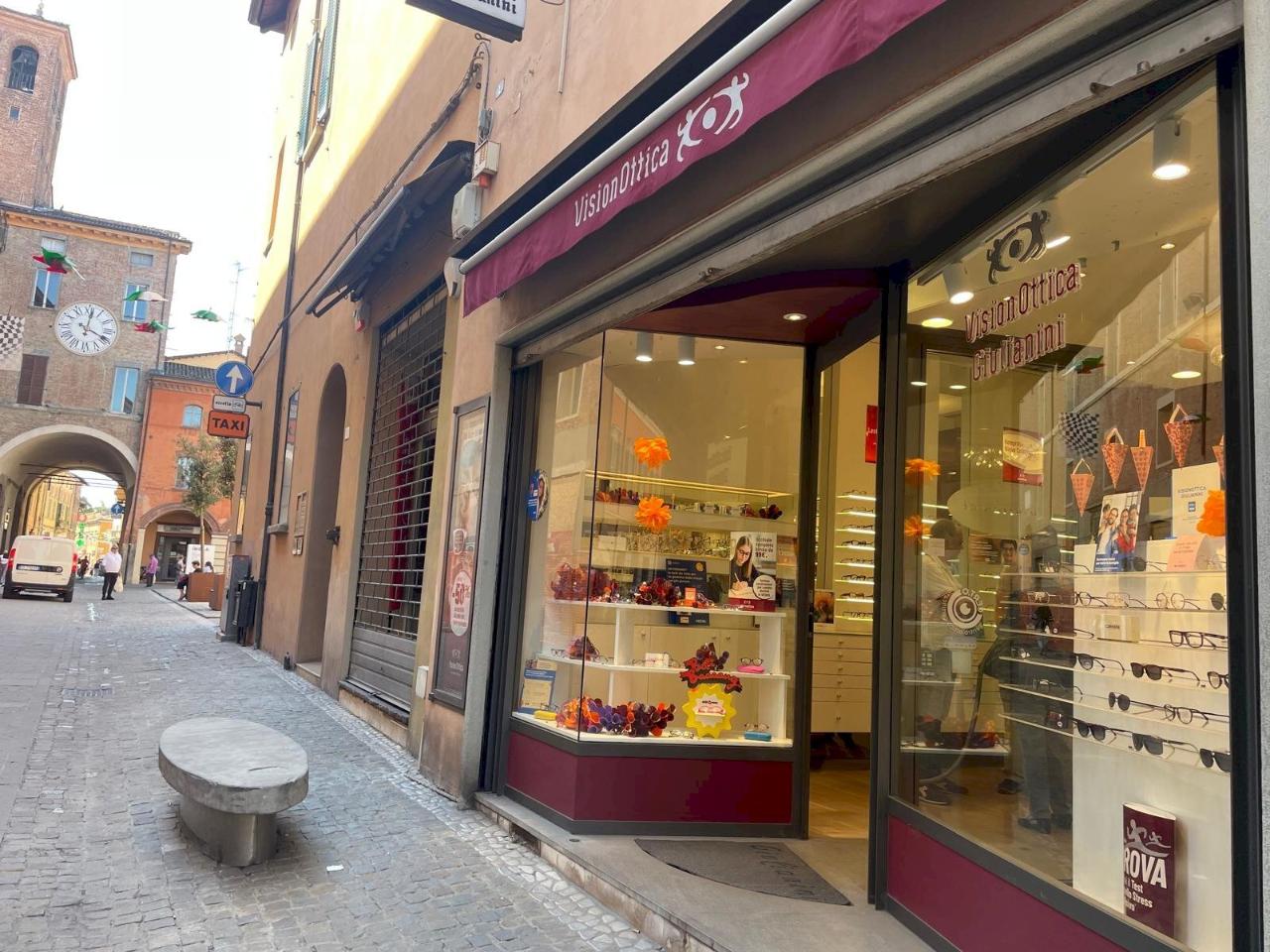 Locale commerciale in Via Appia 6, Imola, {3} - Foto 2